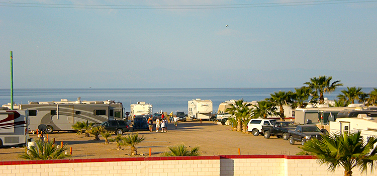 El Golfo Resort